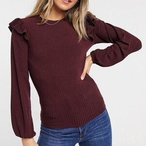 New look soft ribbed ruffle shoulder top in burgundy
